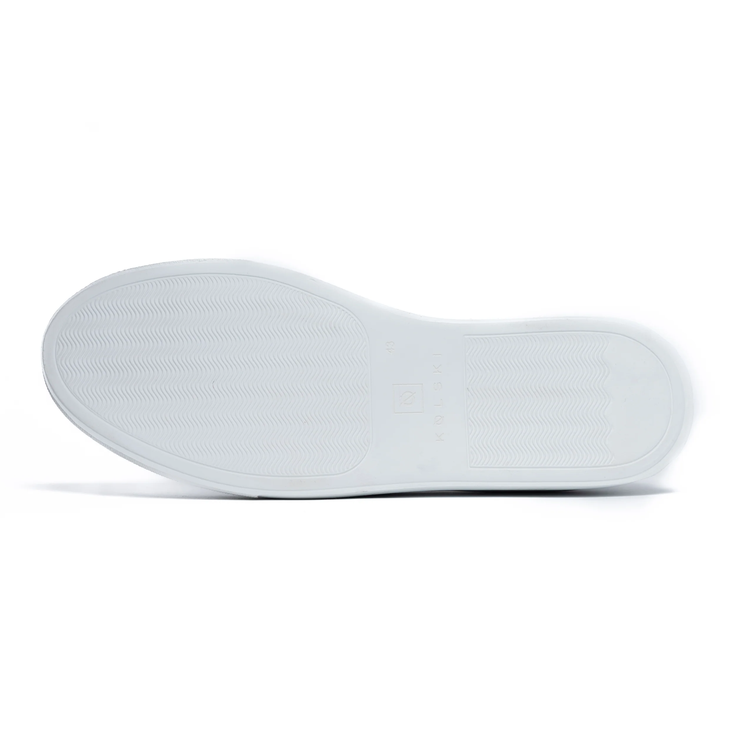 Clean Sneakers - Image 4